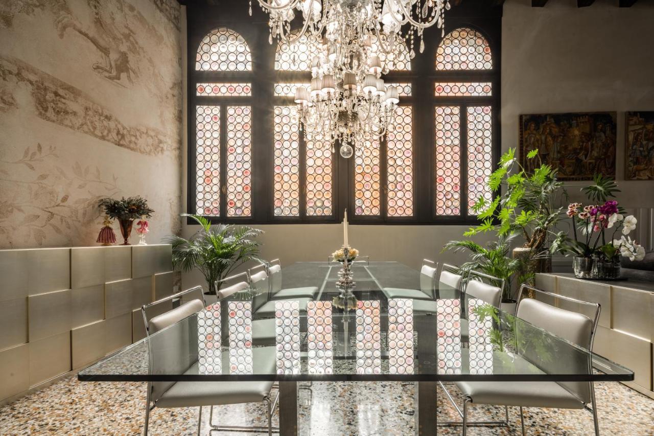 Palazzo Soranzo Noble Floor R&R Apartment เวนิส ภายนอก รูปภาพ